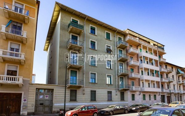 appartamento in vendita a Torino in zona Parella