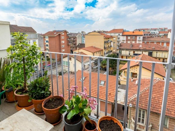 appartamento in vendita a Torino in zona Parella