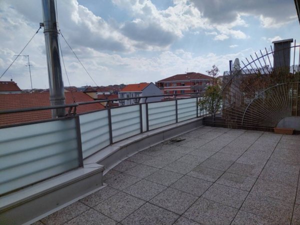 appartamento in vendita a Torino in zona Pozzo Strada