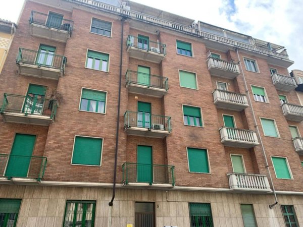 appartamento in vendita a Torino in zona Borgo San Paolo
