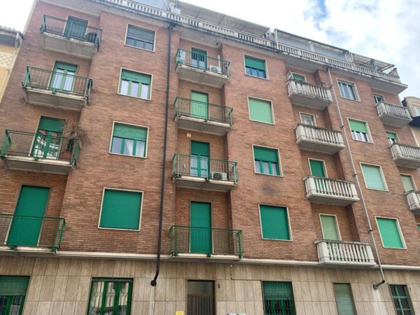 appartamento in vendita a Torino in zona Borgo San Paolo