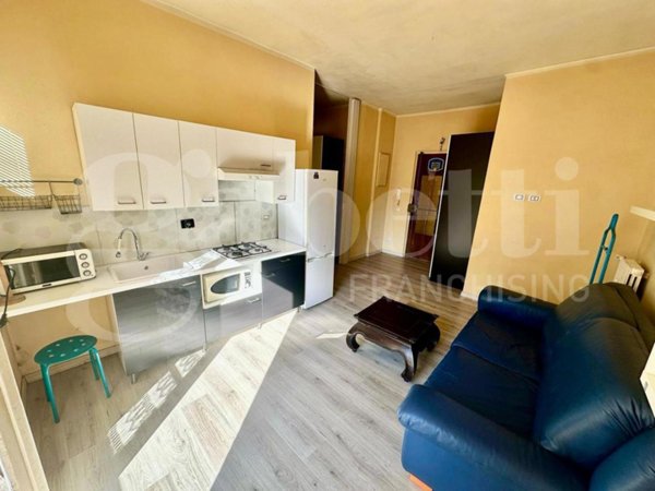 appartamento in vendita a Torino in zona Santa Rita