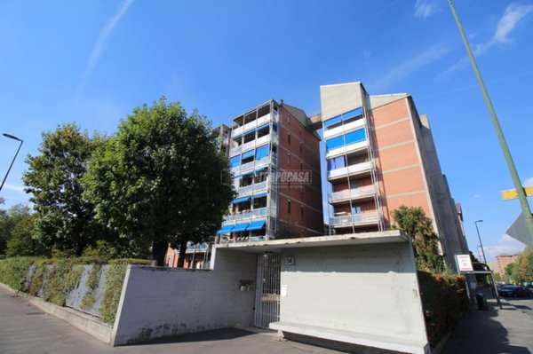 appartamento in vendita a Torino in zona Mirafiori Nord