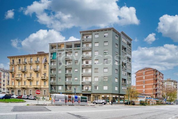 appartamento in vendita a Torino in zona Borgata Vittoria
