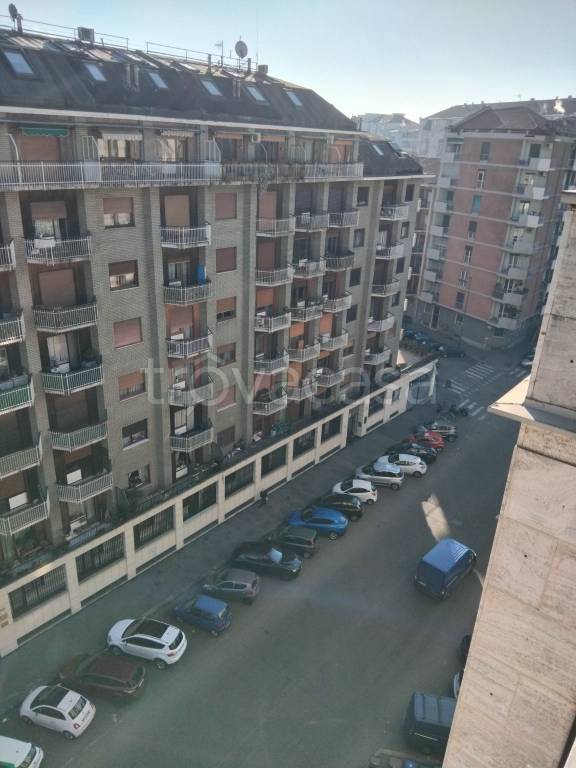 appartamento in vendita a Torino in zona Santa Rita