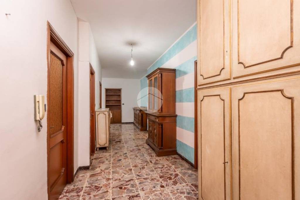 appartamento in vendita a Torino in zona Borgata Vittoria