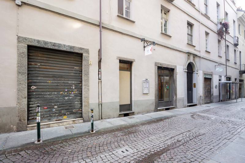 casa indipendente in vendita a Torino in zona Centro Storico