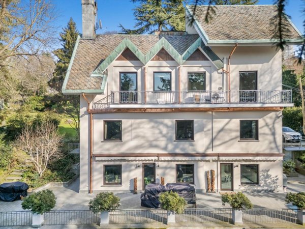 casa indipendente in vendita a Torino in zona Madonna del Pilone