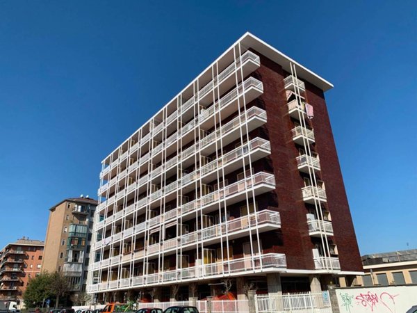 appartamento in vendita a Torino in zona Lingotto