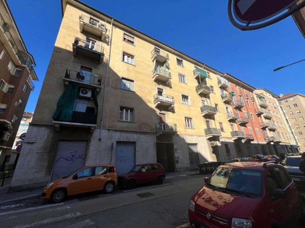 appartamento in vendita a Torino in zona Millefonti