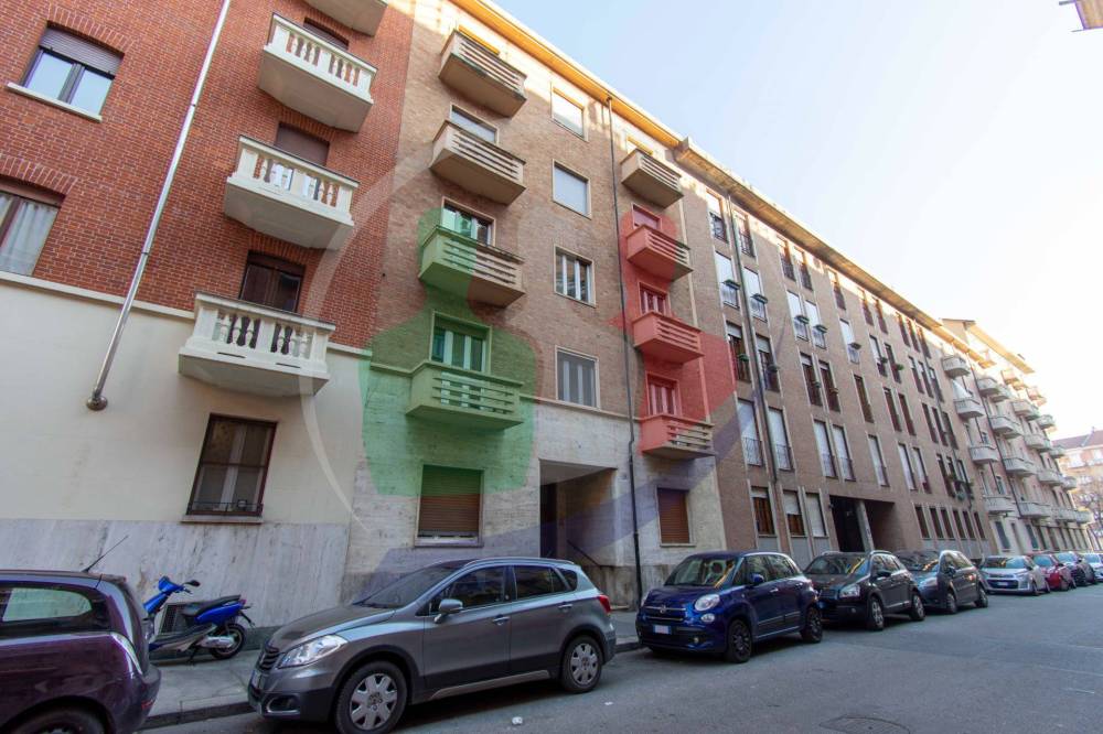 appartamento in vendita a Torino in zona Parella