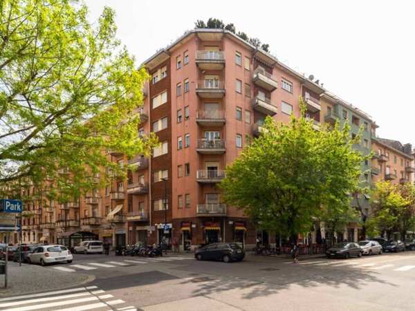 appartamento in vendita a Torino in zona Crocetta