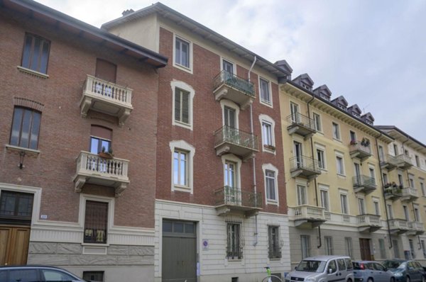 appartamento in vendita a Torino in zona Borgo Po