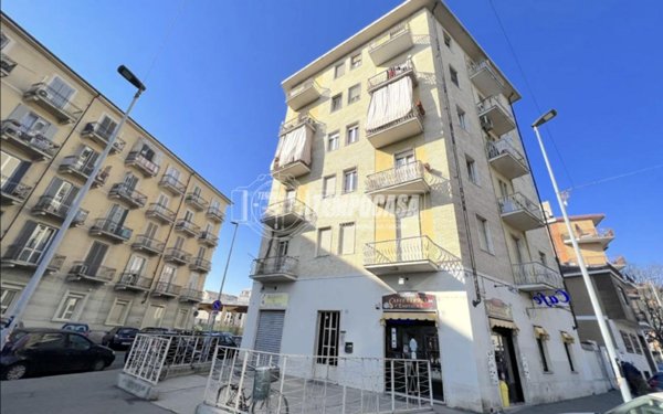 appartamento in vendita a Torino in zona Falchera