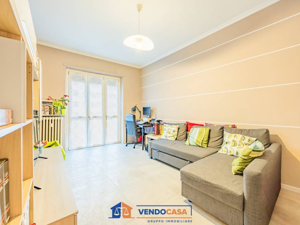 appartamento in vendita a Torino in zona Mirafiori Nord