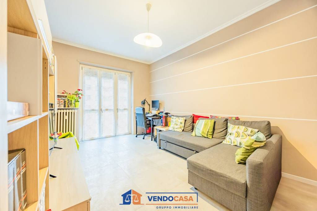 appartamento in vendita a Torino in zona Borgo San Paolo