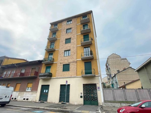 appartamento in vendita a Torino in zona Lucento