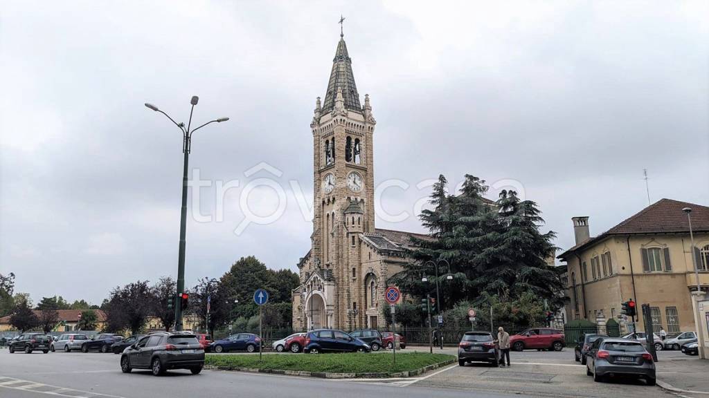 appartamento in vendita a Torino in zona Santa Rita