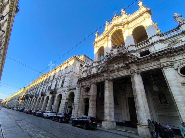 appartamento in vendita a Torino in zona Centro Storico