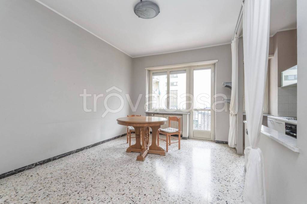 appartamento in vendita a Torino in zona Aurora