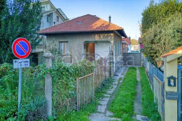 casa indipendente in vendita a Torino in zona Vallette