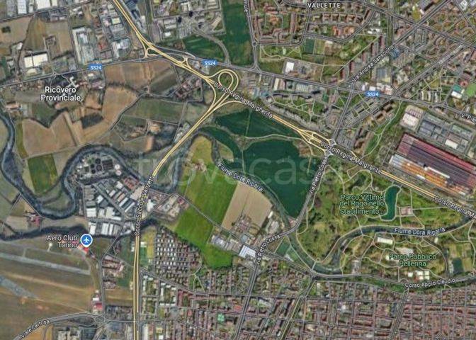 negozio in vendita a Torino in zona Lucento