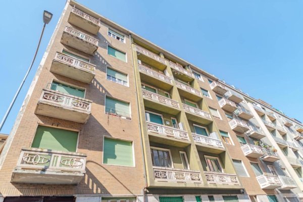 appartamento in vendita a Torino in zona Aurora