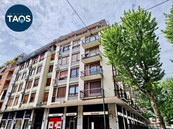 appartamento in vendita a Torino in zona Borgata Vittoria