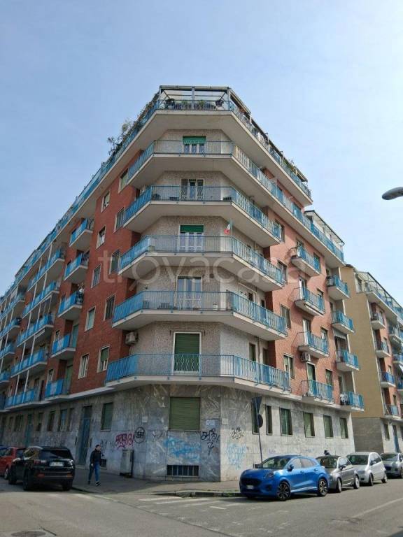 appartamento in vendita a Torino in zona Santa Rita
