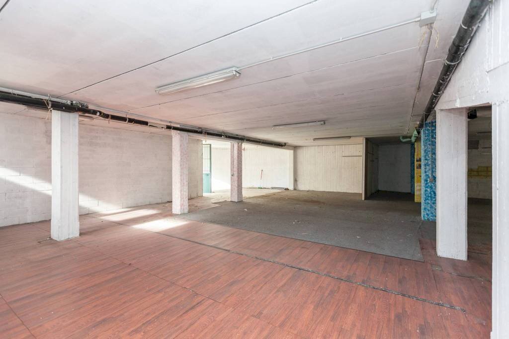 locale commerciale in vendita a Torino