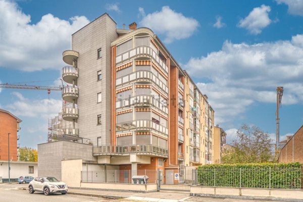 appartamento in vendita a Torino in zona Parella