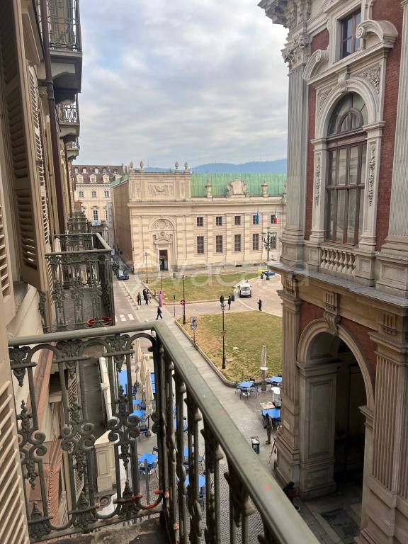 appartamento in vendita a Torino in zona Centro Storico