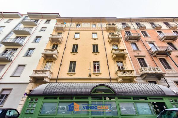 appartamento in vendita a Torino in zona Crocetta