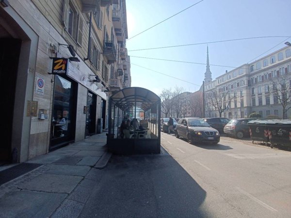 negozio in vendita a Torino in zona Vanchiglia