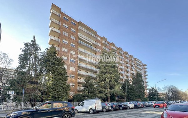appartamento in vendita a Torino in zona Mirafiori Nord
