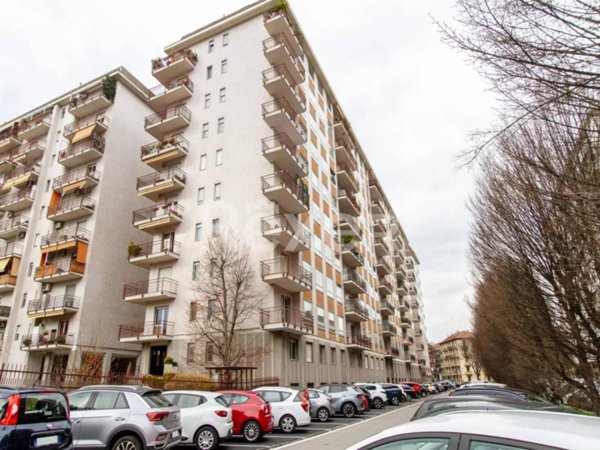 appartamento in vendita a Torino in zona Pozzo Strada