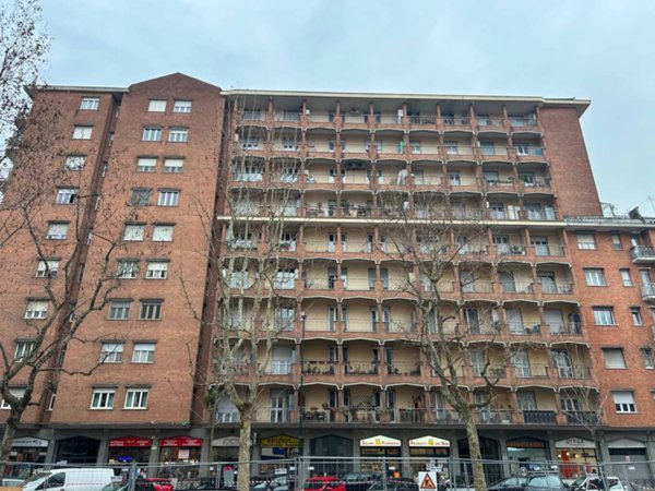 appartamento in vendita a Torino in zona Mirafiori Sud