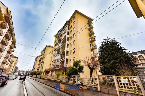 appartamento in vendita a Torino in zona Millefonti