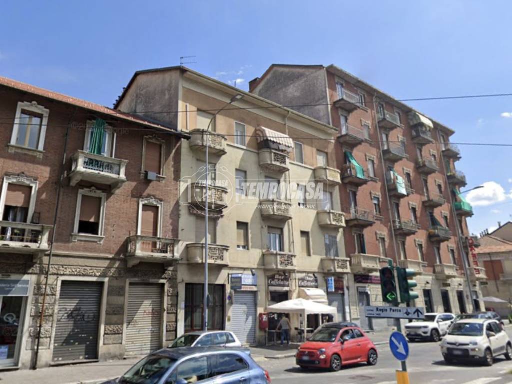 appartamento in vendita a Torino in zona Regio Parco