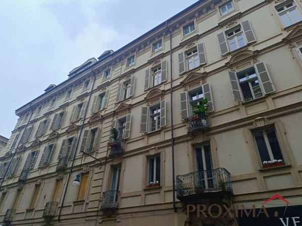 appartamento in vendita a Torino in zona Centro Storico