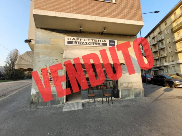 negozio in vendita a Torino in zona Madonna di Campagna