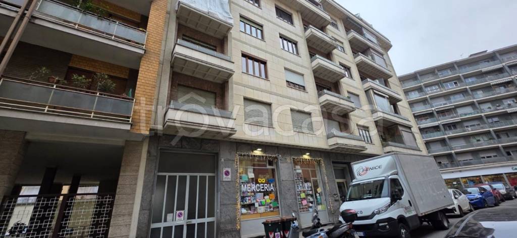 appartamento in vendita a Torino in zona Santa Rita