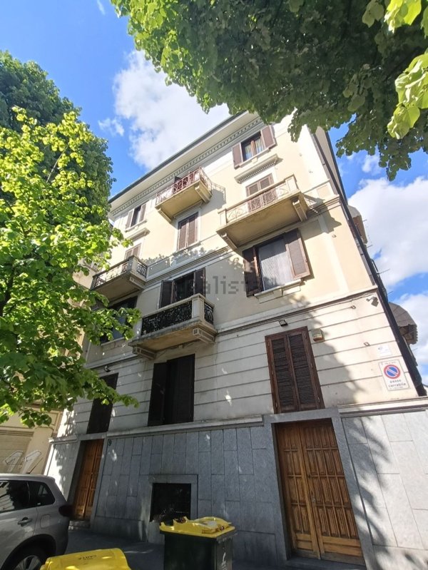 appartamento in vendita a Torino in zona Aurora