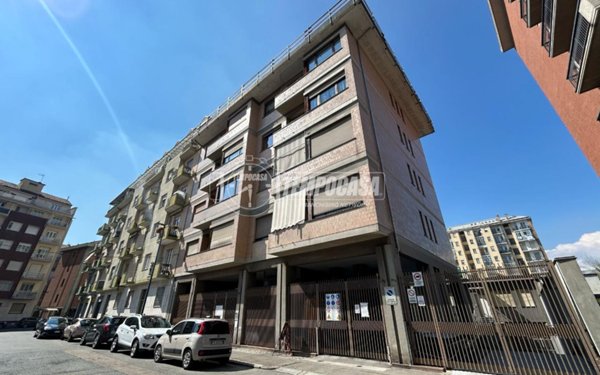 appartamento in vendita a Torino in zona Pozzo Strada