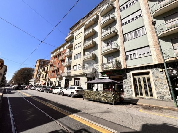 appartamento in vendita a Torino in zona Borgata Vittoria