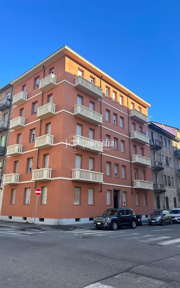 appartamento in vendita a Torino in zona Parella