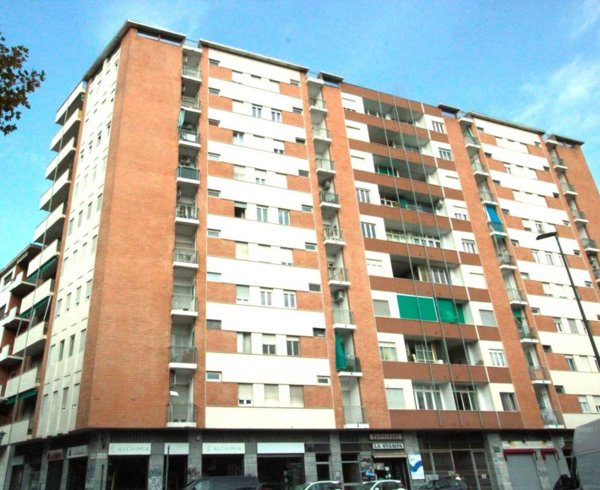 appartamento in vendita a Torino in zona Mirafiori Nord