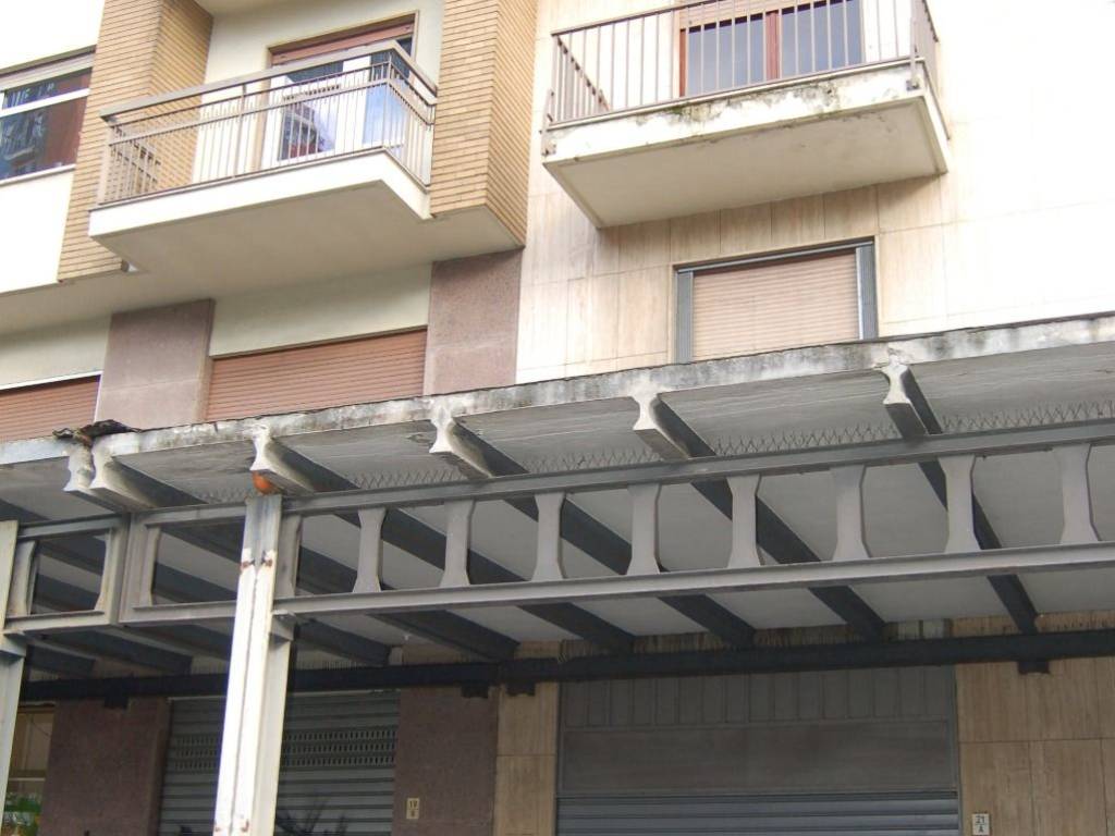 ufficio in vendita a Torino in zona Mirafiori Sud