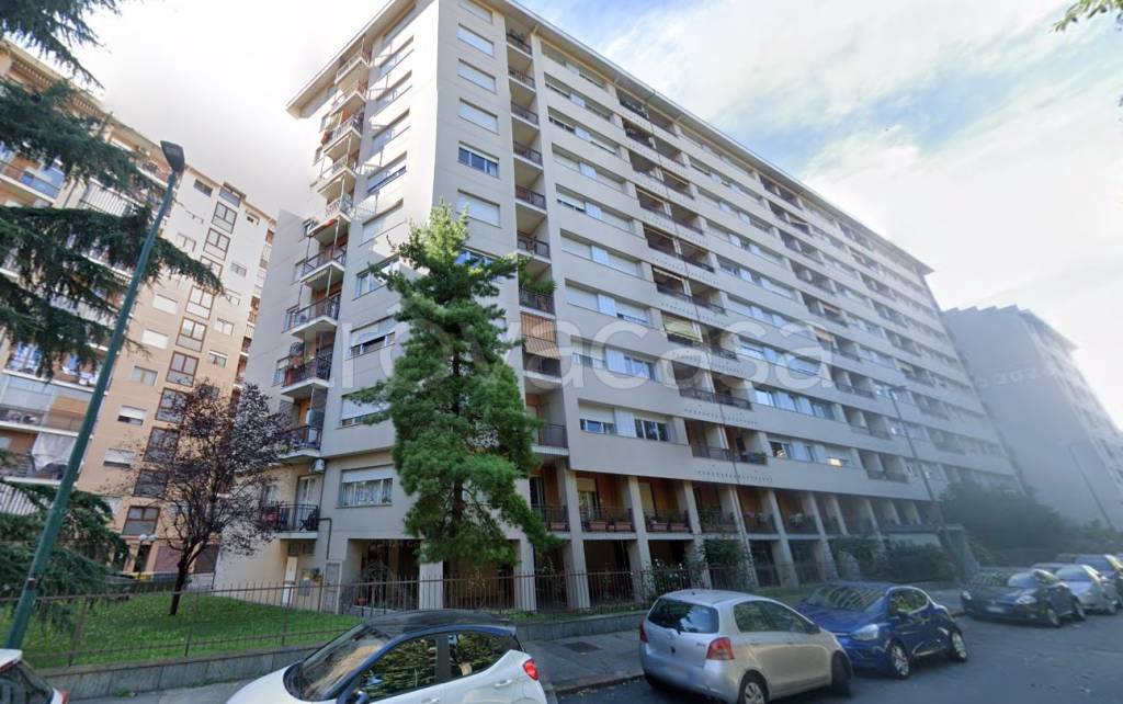 appartamento in vendita a Torino in zona Pozzo Strada