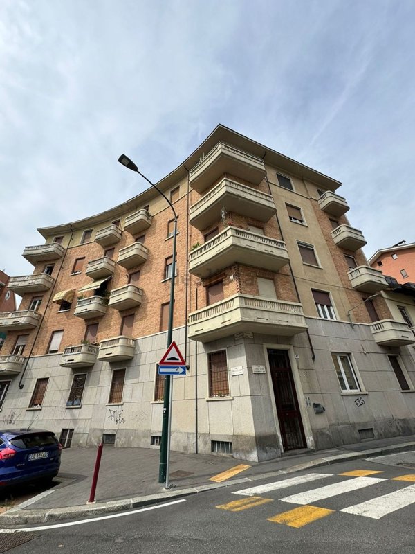 appartamento in vendita a Torino in zona Aurora